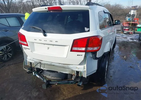 2016 Dodge Journey Sxt z USA, uszkodzony, nr VIN 3C4PDDBGXGT196515